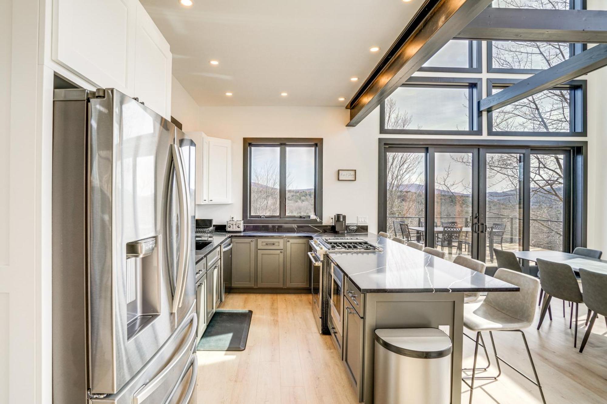 Custom Windham Mtn Villa With Pool, Theater And Views! Eksteriør bilde